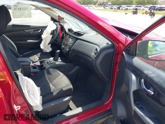 2017 Nissan Rogue S with VIN 5N1AT2MT5HC876175, listed as a IAAI auction lot 39318670 with 49,072 mi miles. Bid and sale history available at carsss.com. Image 5.