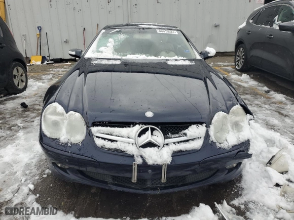 2004 Mercedes-Benz SL-Class with VIN WDBSK75F34F080615, listed as a Copart auction lot 86010024 with 138,923 mi miles and Clean Title. Bid and sale history available at carsss.com. Image 5.