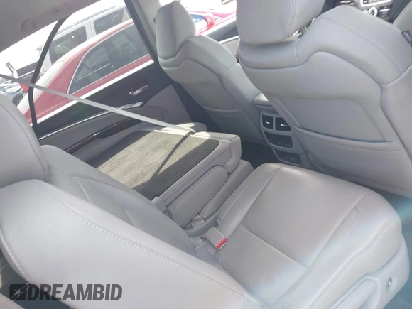2018 Acura MDX with VIN 5J8YD3H3XJL003576, listed as a IAAI auction lot 41488826 with 92,322 mi miles and . Bid and sale history available at carsss.com. Image 8.
