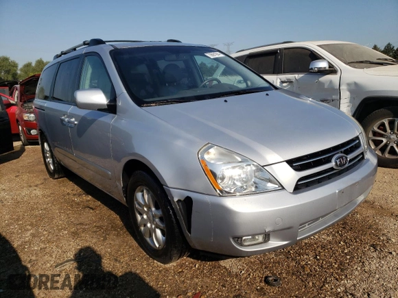 2007 Kia Sedona EX with VIN KNDMB233276174639, listed as a Copart auction lot 70691984 with 122,934 mi miles and Salvage Title. Bid and sale history available at carsss.com. Image 4.