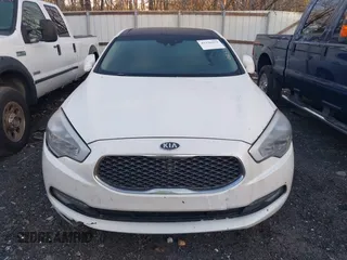 2015 Kia K900 Luxury with VIN KNALW4D47F6023343, listed as a IAAI auction lot 41326579 with 214,113 mi miles. Bid and sale history available at carsss.com. Image 12.