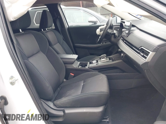 2024 Mitsubishi Outlander ES z VIN JA4J3UA86RZ007013, wystawiony jako IAAI lot #41643993 z przebiegiem 106 572 mil mil oraz . Historia ofert i sprzedaży dostępna na DreamBid. Obrazek 5.
