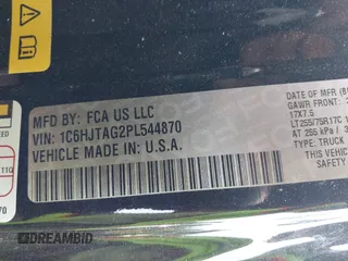 2023 Jeep Gladiator Sport S z VIN 1C6HJTAG2PL544870, wystawiony jako IAAI lot #42155013 z przebiegiem Nie podano mil oraz . Historia ofert i sprzedaży dostępna na DreamBid. Obrazek 9.