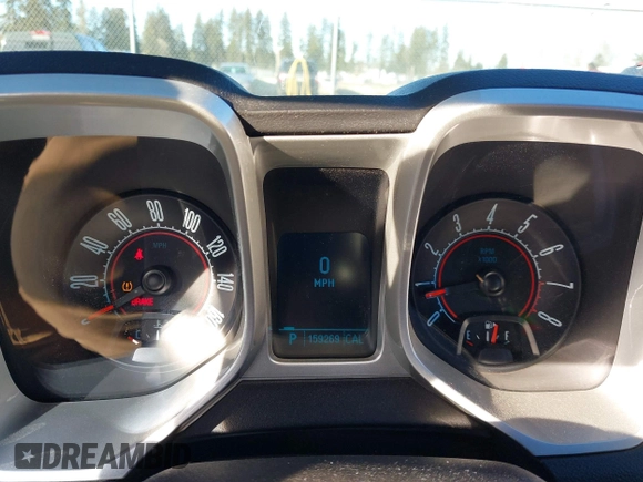 2011 Chevrolet Camaro 2LS z VIN 2G1FA1ED4B9117977, wystawiony jako IAAI lot #41570141 z przebiegiem 159 269 mil mil oraz . Historia ofert i sprzedaży dostępna na DreamBid. Obrazek 7.