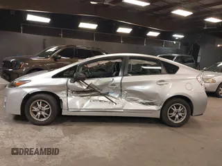 2010 Toyota Prius II z VIN JTDKN3DU1A5159638, wystawiony jako IAAI lot #42253833 z przebiegiem 187 646 mil mil oraz . Historia ofert i sprzedaży dostępna na DreamBid. Obrazek 14.