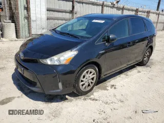 2015 Toyota Prius Two with VIN JTDZN3EU9FJ016075, listed as a Copart auction lot 64133145 with 273,230 mi miles and Clean title. Bid and sale history available at DreamBid. Image 1.
