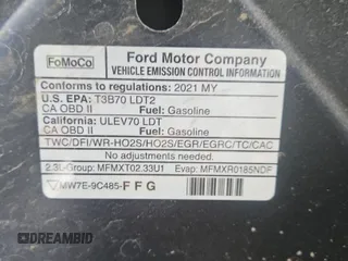 2021 Ford Explorer XLT with VIN 1FMSK7DH8MGC00760, listed as a IAAI auction lot 42015301 with 125,341 mi miles. Bid and sale history available at carsss.com. Image 1.
