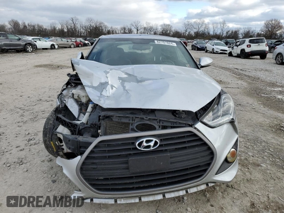 2016 Hyundai Veloster Turbo with VIN KMHTC6AE5GU275735, listed as a Copart auction lot 82707824 with 105,870 mi miles and Salvage Title. Bid and sale history available at carsss.com. Image 5.