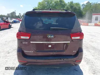 2015 Kia Sedona EX with VIN KNDMC5C19F6018139, listed as a IAAI auction lot 42031165 with 136,484 mi miles. Bid and sale history available at carsss.com. Image 16.