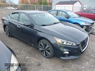 2019 Nissan Altima SL with VIN 1N4BL4EWXKC201271, listed as a IAAI auction lot 40655895 with 65,501 mi miles and . Bid and sale history available at carsss.com. Image 1.