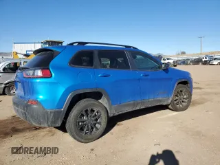 2023 Jeep Cherokee Altitude Lux with VIN 1C4PJMMB2PD112915, listed as a Copart auction lot 43702445 with 44,401 mi miles and Salvage Title. Bid and sale history available at carsss.com. Image 3.