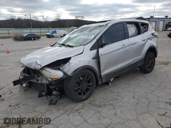 2017 Ford Escape SE with VIN 1FMCU9G9XHUD44882, listed as a Copart auction lot 45702035 with 162,527 mi miles and Salvage Title. Bid and sale history available at carsss.com. Image 1.