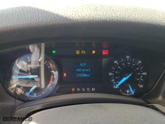2017 Ford Expedition XL with VIN 1FMJU1GT9HEA66880, listed as a Copart auction lot 82581004 with 173,188 mi miles and Clean Title. Bid and sale history available at carsss.com. Image 9.