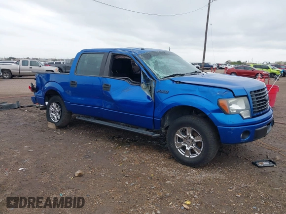 2014 Ford F-150 XL with VIN 1FTFW1CF0EKF73913, listed as a IAAI auction lot 41022140 with 207,342 mi miles. Bid and sale history available at carsss.com. Image 1.