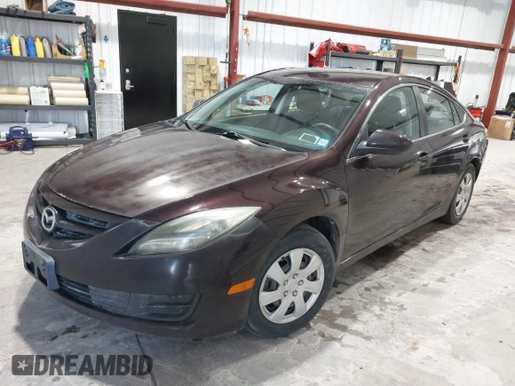 2011 Mazda Mazda6 i Sport with VIN 1YVHZ8BH4B5M30639, listed as a IAAI auction lot 41695216 with 190,338 mi miles. Bid and sale history available at carsss.com. Image 2.