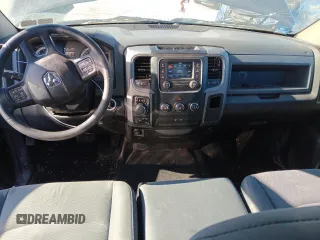 2017 Ram 1500 Express z VIN 1C6RR7KG1HS539878, wystawiony jako Copart lot #49818715 z przebiegiem 103 273 mil mil oraz Szkoda całkowita • Salvage title. Historia ofert i sprzedaży dostępna na DreamBid. Obrazek 8.
