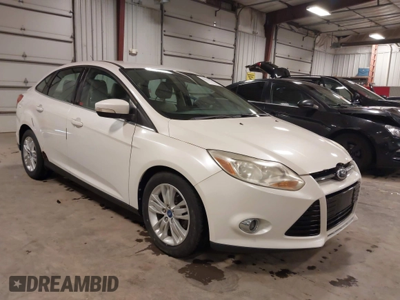 2012 Ford Focus SEL with VIN 1FAHP3H22CL178118, listed as a IAAI auction lot 42013759 with 183,481 mi miles and . Bid and sale history available at carsss.com. Image 1.