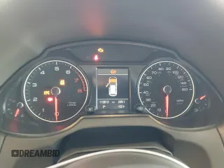 2014 Audi Q5 Premium Plus with VIN WA1LFAFP4EA112138, listed as a Copart auction lot 86571644 with 110,613 mi miles and Salvage Title. Bid and sale history available at carsss.com. Image 9.