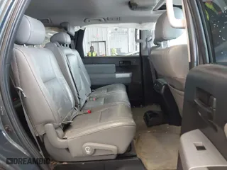 2008 Toyota Sequoia SR5 with VIN 5TDBY64A58S014508, listed as a IAAI auction lot 41592166 with 277,166 mi miles. Bid and sale history available at carsss.com. Image 8.