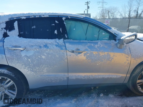 2013 Acura RDX Tech Pkg with VIN 5J8TB3H52DL017963, listed as a IAAI auction lot 41589478 with 92,117 mi miles. Bid and sale history available at carsss.com. Image 13.