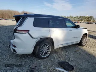 2023 Jeep Grand Cherokee Summit Reserve with VIN 1C4RJKEG8P8723399, listed as a Copart auction lot 51033365 with 32,689 mi miles and Salvage title. Bid and sale history available at DreamBid. Image 3.