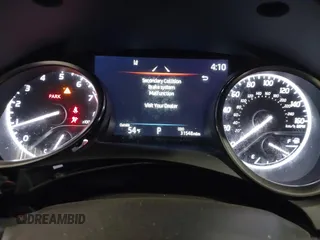 2023 Toyota Camry SE z VIN 4T1G11BK2PU083901, wystawiony jako IAAI lot #41776738 z przebiegiem 31 548 mil mil oraz . Historia ofert i sprzedaży dostępna na DreamBid. Obrazek 7.