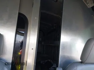 2019 Ford Transit с VIN 1FTBW3XMXKKB74344, выставлен на аукционе IAAI как лот 42131484 с пробегом 181 395 миль миль и . История ставок и продаж доступна на DreamBid. Изображение 8.