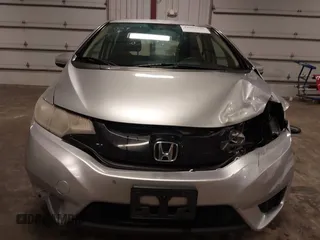 2016 Honda Fit LX с VIN JHMGK5H51GX009912, выставлен на аукционе IAAI как лот 42099295 с пробегом 256 947 миль миль и . История ставок и продаж доступна на DreamBid. Изображение 6.