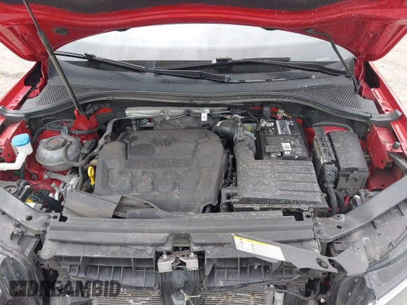 2022 Volkswagen Tiguan SE z VIN 3VV2B7AX9NM129948, wystawiony jako IAAI lot #42247719 z przebiegiem 59 501 mil mil oraz . Historia ofert i sprzedaży dostępna na DreamBid. Obrazek 10.