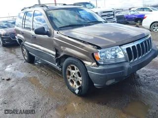 2001 Jeep Grand Cherokee Laredo with VIN 1J4GW48S21C572272, listed as a IAAI auction lot 41695754 with 169,229 mi miles. Bid and sale history available at carsss.com. Image 6.