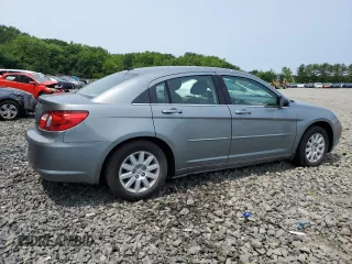 2008 Chrysler Sebring LX with VIN 1C3LC46K68N223182, listed as a Copart auction lot 60599985 with 113,945 mi miles and Salvage title. Bid and sale history available at DreamBid. Image 3.