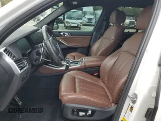 2020 BMW X5 M50i with VIN 5UXJU4C07L9C31149, listed as a Copart auction lot 59241674 with 39,809 mi miles and Non Repairable. Bid and sale history available at carsss.com. Image 7.