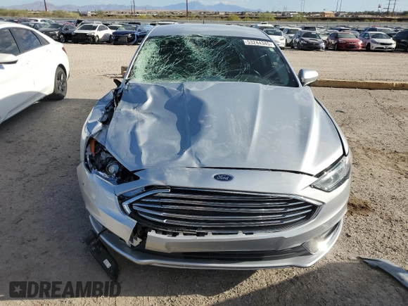 2018 Ford Fusion S z VIN 3FA6P0G77JR181212, wystawiony jako Copart lot #53244345 z przebiegiem 82 008 mil mil oraz Szkoda całkowita • Salvage title. Historia ofert i sprzedaży dostępna na DreamBid. Obrazek 5.