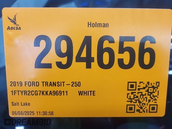 2019 Ford Transit z VIN 1FTYR2CG7KKA96911, wystawiony jako IAAI lot #42566551 z przebiegiem 207 807 mil mil oraz . Historia ofert i sprzedaży dostępna na DreamBid. Obrazek 36.