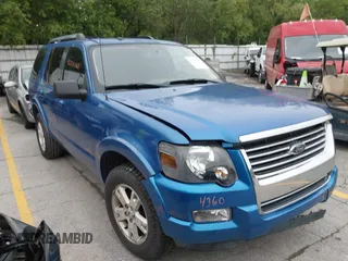 2010 Ford Explorer z VIN 1FMEU7D8XAUA09684, wystawiony jako IAAI lot #42254360 z przebiegiem 106 736 mil mil oraz . Historia ofert i sprzedaży dostępna na DreamBid. Obrazek 1.