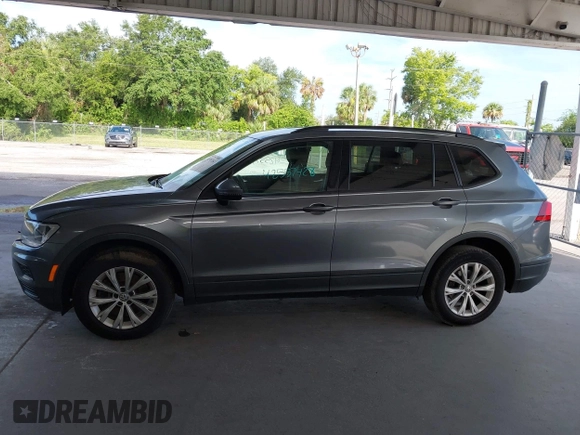 2018 Volkswagen Tiguan S с VIN 3VV1B7AX5JM052288, выставлен на аукционе IAAI как лот 42593264 с пробегом 143 029 миль миль и . История ставок и продаж доступна на DreamBid. Изображение 14.