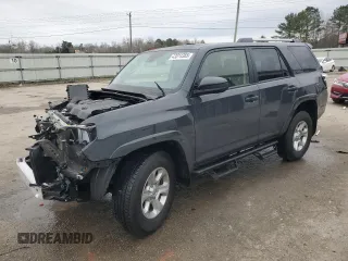 2024 Toyota 4Runner SR5 with VIN JTEEU5JR1R5314997, listed as a Copart auction lot 43814365 with 6,595 mi miles and Salvage title. Bid and sale history available at DreamBid. Image 1.