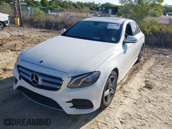 2018 Mercedes-Benz E-Class E 300 with VIN WDDZF4JB4JA309016, listed as a IAAI auction lot 41847991 with 119,529 mi miles. Bid and sale history available at carsss.com. Image 2.