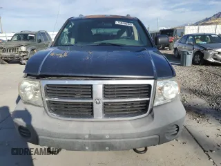2008 Dodge Durango with VIN 1D8HB38NX8F145104, listed as a Copart auction lot 76868054 with 130,609 mi miles and Salvage title. Bid and sale history available at DreamBid. Image 5.