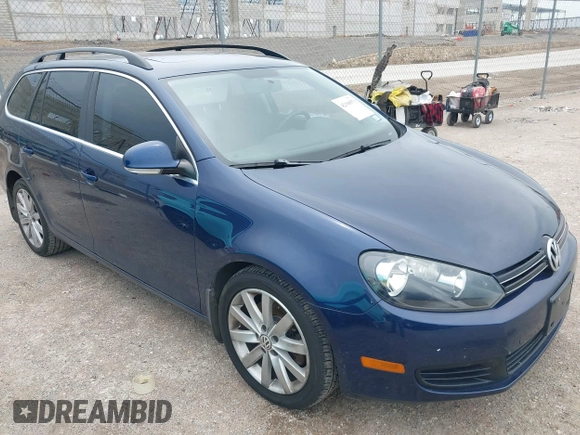 2013 Volkswagen Jetta TDI w/Sunroof & Nav with VIN 3VWPL7AJ3DM662029, listed as a IAAI auction lot 42469979 with 117,481 mi miles and . Bid and sale history available at DreamBid. Image 6.