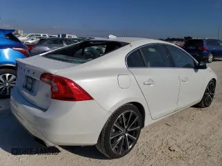 2016 Volvo S60 T5 Drive-E Premier with VIN YV126MFK0G2392154, listed as a Copart auction lot 70422113 with 45,626 mi miles. Bid and sale history available at carsss.com. Image 3.