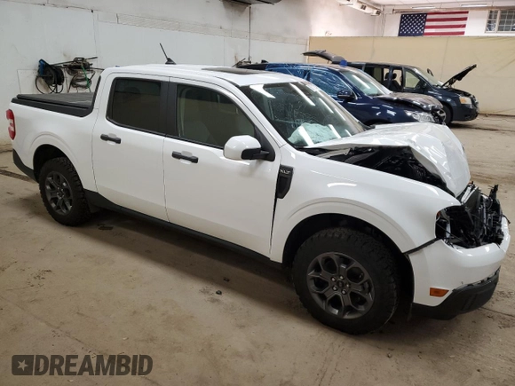 2022 Ford Maverick XL with VIN 3FTTW8F97NRA24688, listed as a Copart auction lot 82312174 with 41,454 mi miles and Salvage Title. Bid and sale history available at DreamBid. Image 4.