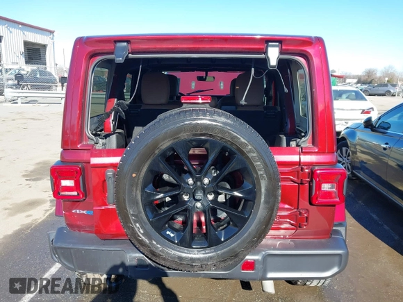 2021 Jeep Wrangler Unlimited Sahara with VIN 1C4JJXP60MW688749, listed as a IAAI auction lot 41341634 with 45,772 mi miles and . Bid and sale history available at DreamBid. Image 6.