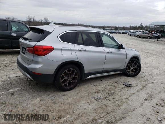 2020 BMW X1 xDrive28i with VIN WBXJG9C05L5P76067, listed as a Copart auction lot 40635893 with 57,184 mi miles. Bid and sale history available at carsss.com. Image 3.