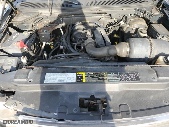 2003 Ford F-150 XL with VIN 1FTRX07273KB66549, listed as a Copart auction lot 83552004 with 205,026 mi miles and Salvage Title. Bid and sale history available at carsss.com. Image 11.