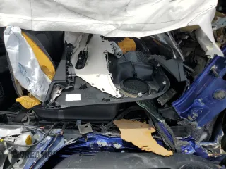 2017 Toyota Prius Two z VIN JTDKARFU8H3532336, wystawiony jako Copart lot #51109475 z przebiegiem Nie podano mil oraz Szkoda całkowita • Salvage title. Historia ofert i sprzedaży dostępna na DreamBid. Obrazek 15.