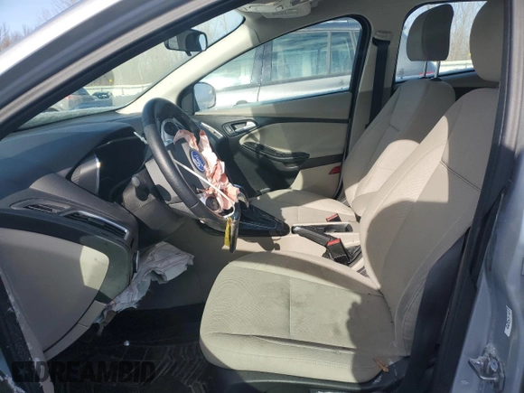 2016 Ford Focus Electric z VIN 1FADP3R42GL380784, wystawiony jako Copart lot #42308195 z przebiegiem 8167 mil mil oraz Szkody całkowita. Historia ofert i sprzedaży dostępna na DreamBid. Obrazek 7.