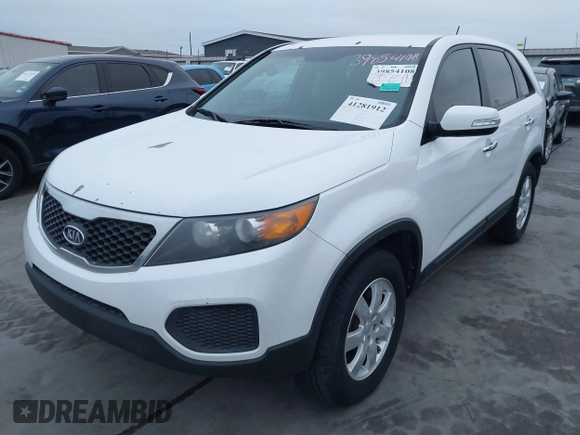 2011 Kia Sorento LX with VIN 5XYKT3A16BG130502, listed as a IAAI auction lot 41281912 with 112,761 mi miles. Bid and sale history available at carsss.com. Image 19.
