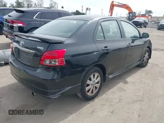 2009 Toyota Yaris with VIN JTDBT903091306668, listed as a IAAI auction lot 41688003 with 161,889 mi miles and . Bid and sale history available at DreamBid. Image 4.