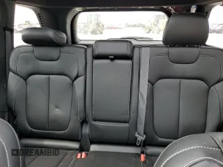 2025 Jeep Grand Cherokee Limited z VIN 1C4RJHBG2SC302582, wystawiony jako Copart lot #53575215 z przebiegiem 1 231 mil mil oraz Szkoda całkowita • Salvage title. Historia ofert i sprzedaży dostępna na DreamBid. Obrazek 10.